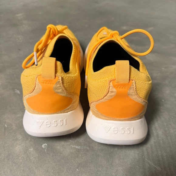 Women’s Vessi Everyday Move - Picture 4 of 8